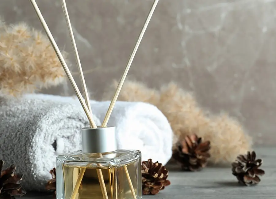 Private label fragrance production